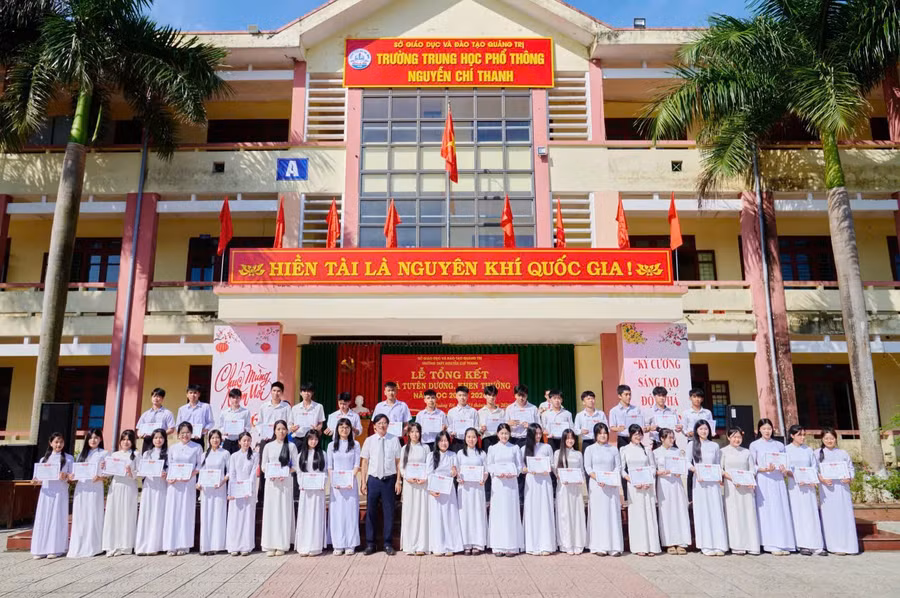 Hoạt động dạy và học tại Trường THPT Nguyễn Chí Thanh được triển khai theo hướng phát huy phẩm chất, năng lực học sinh.