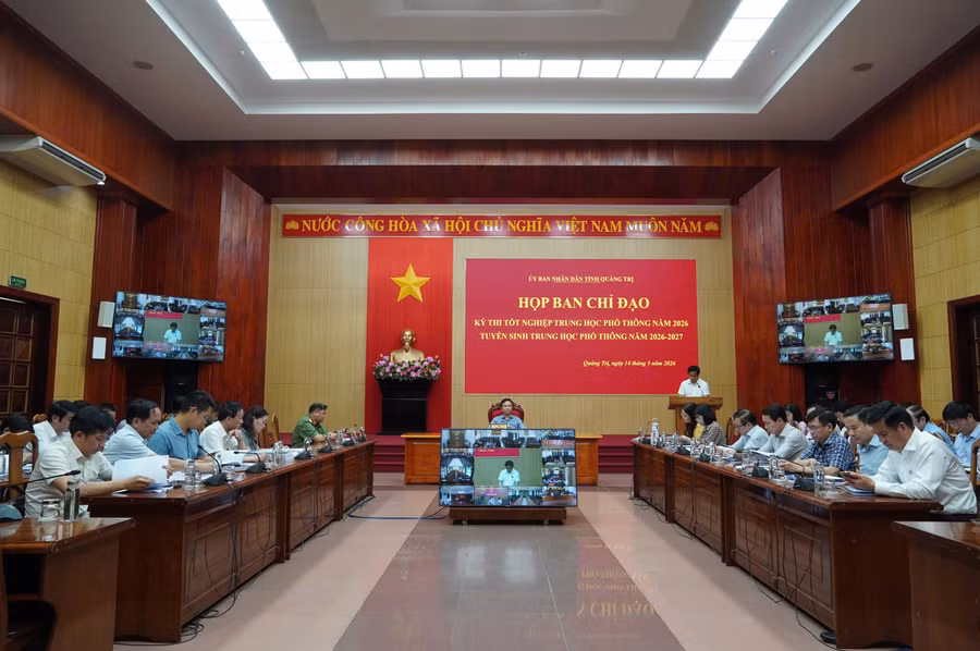 Ban Chỉ đạo kỳ thi tốt nghiệp THPT và tuyển sinh lớp 10 tỉnh Quảng Trị tổ chức họp triển khai nhiệm vụ, rà soát công tác chuẩn bị cho mùa thi.