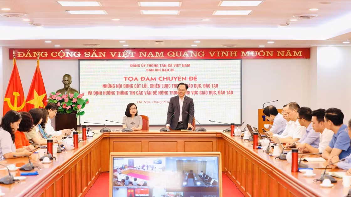 Bộ trưởng Hoàng Minh Sơn: Giảm áp lực cho học sinh bằng những giải pháp căn cơ