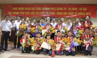 Vui mừng đón đoàn học sinh Việt Nam dự IMSO thắng lợi trở về ảnh 4
