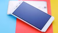 Pepsi chính thức giới thiệu smartphone giá hơn 2 triệu đồng ảnh 1