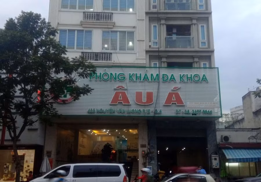 Công ty TNHH một thành viên dịch vụ y tế Âu Á (425 Nguyễn Văn Luông, phường 12, quận 6) - nơi thuê mượn chứng chỉ hành nghề của bác sĩ Quang (Ảnh:IT) 