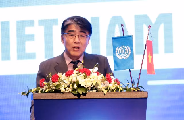 TS Chang-Hee Lee, Giám đốc ILO Việt Nam phát biểu tại Diễn đàn lao động Việt Nam 2019