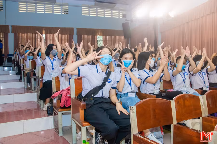 Sinh viên Trường ĐH Tài chính- Marketing. (Ảnh: Tư liệu).