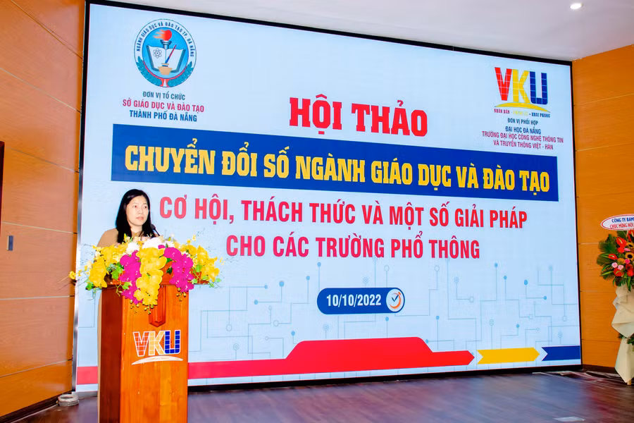 Bà Lê Thị Bích Thuận - Giám đốc Sở GD&amp;ĐT TP. Đà Nẵng.