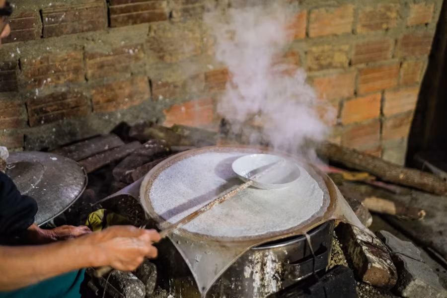 Làng nghề bánh tráng Túy Loan được đưa vào Danh mục di sản văn hóa phi vật thể quốc gia. Làng nghề bánh tráng Túy Loan được đưa vào Danh mục di sản văn hóa phi vật thể quốc gia.