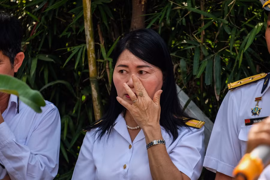 Nhiều người không kìm được nước mắt khi nhớ lại sự kiện 14/3/1988.