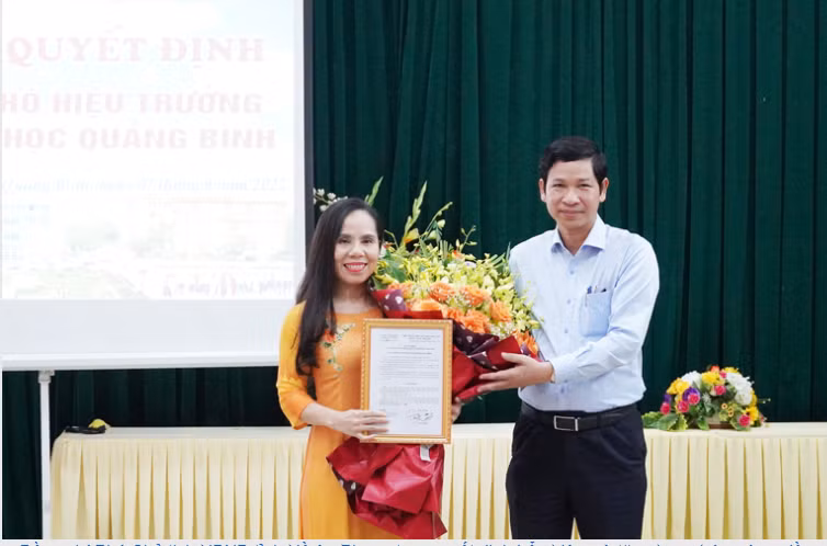 Bà Dương Thị Ánh Tuyết, Trưởng khoa Sư phạm, Trường đại học Quảng Bình được bổ nhiệm giữ chức vụ Phó Hiệu trưởng Trường Đại học Quảng Bình.