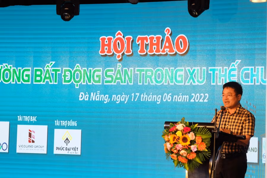 Ông Nguyễn Văn Minh - Phó Tổng Biên tập Báo Công Thương, phát biểu khai mạc Hội thảo.