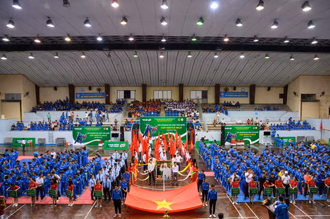 Quang cảnh buổi khai mạc. Quang cảnh buổi khai mạc.