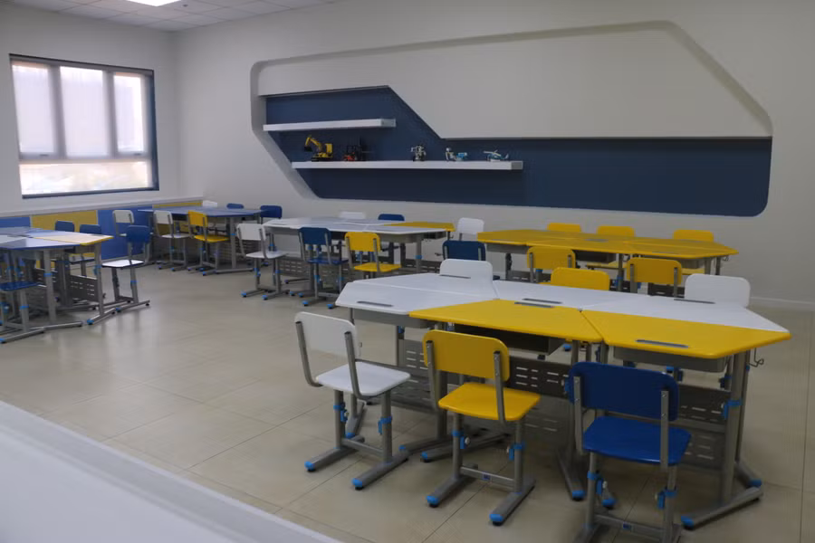 Một phòng họp tại Trường liên cấp B.SCHOOL. Một phòng họp tại Trường liên cấp B.SCHOOL.