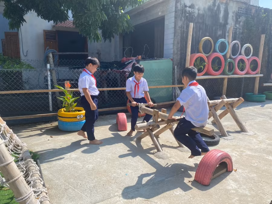 Các hạng mục của công trình được làm từ nguyên liệu tái chế.
