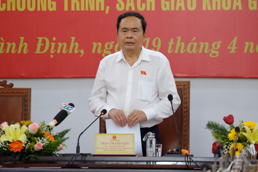 Ủy viên Bộ Chính trị, Phó Chủ tịch Thường trực Quốc hội, Trưởng đoàn giám sát Trần Thanh Mẫn phát biểu tại buổi làm việc. Ảnh: Hoàng Vinh. Ủy viên Bộ Chính trị, Phó Chủ tịch Thường trực Quốc hội, Trưởng đoàn giám sát Trần Thanh Mẫn phát biểu tại buổi làm việc. Ảnh: Hoàng Vinh.