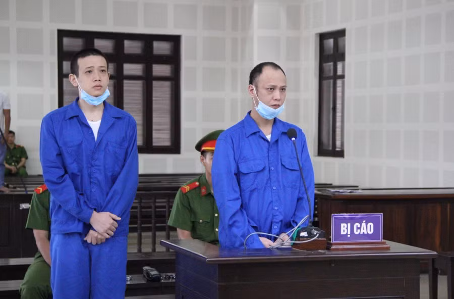 Hai người Trung Quốc ở Đà Nẵng lĩnh án tù vì trộm két sắt của đồng hương