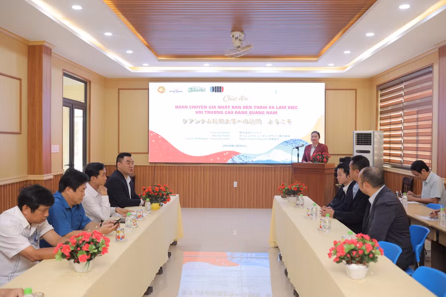 Buổi làm việc của Trường Cao đẳng Quảng Nam làm việc với các Công ty đến từ Nhật Bản.