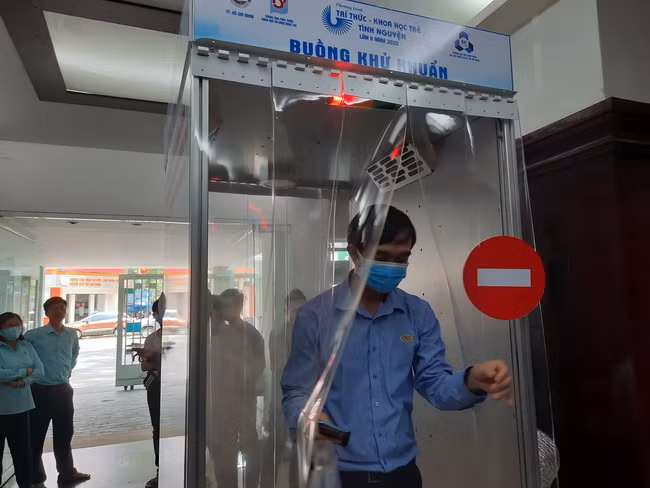 Khám phá buồng khử khuẩn phòng dịch Covid-19