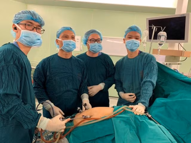 Phẫu thuật nội soi thành công cho bệnh nhân ung thư gan (BVCC).