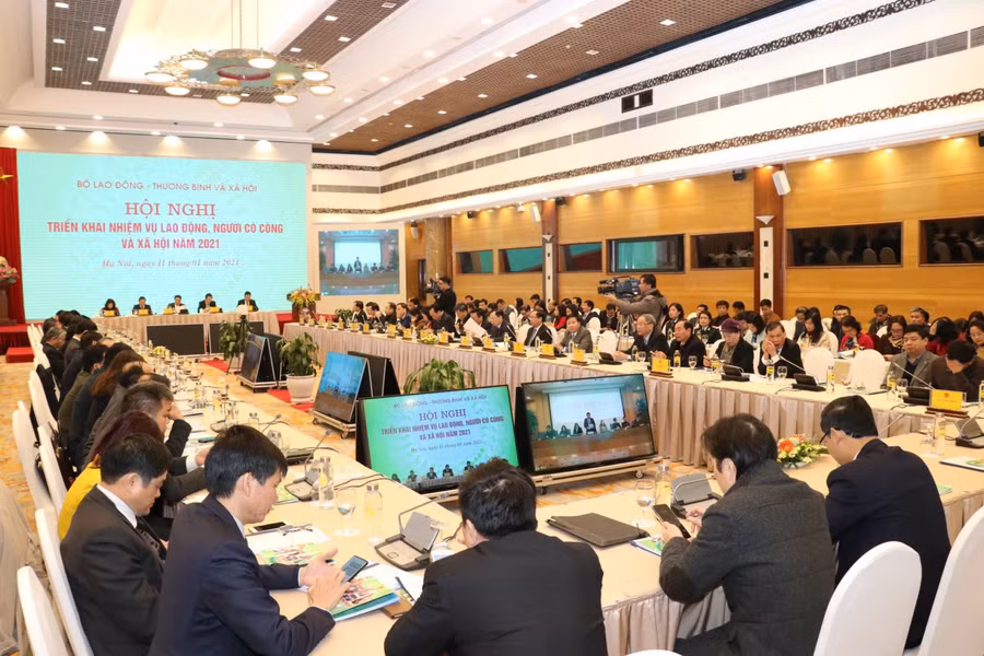Quang cảnh hội nghị tại điểm cầu Trung ương