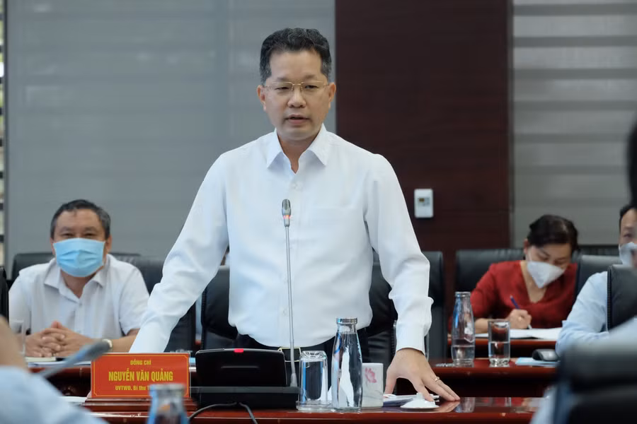 Ông Nguyễn Văn Quảng - Bí thư Thành ủy Đà Nẵng làm Trưởng Ban Chỉ đạo Thành ủy về phòng, chống tham nhũng, tiêu cực TP Đà Nẵng.