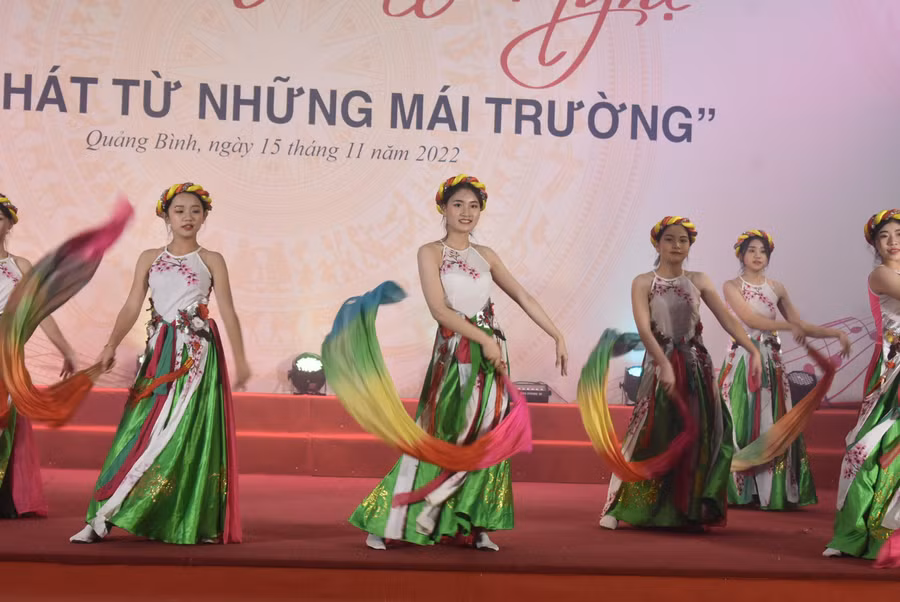 Các tiết mục đặc sắc tại Hội diễn Văn nghệ.