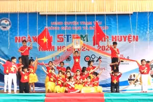 Ngày hội STEM tại huyện Trạm Tấu. (Ảnh: ĐVCC)