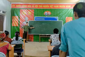 Lớp học đặc biệt tại Tây Côn Lĩnh.