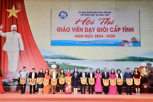 Khai mạc Hội thi Giáo viên dạy giỏi cấp tỉnh năm học 2024-2025.