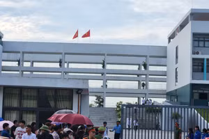 Điểm thi Trường THPT Chuyên Tuyên Quang an ninh được thắt chặt.