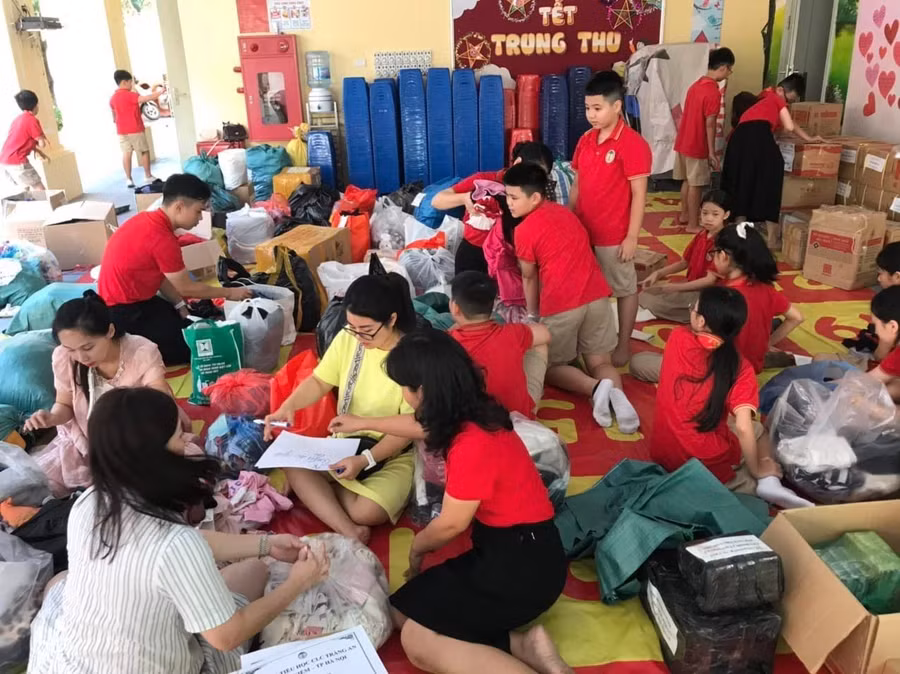 Tết Trung thu đặc biệt của cô và trò Trường Tiểu học CLC Tràng An