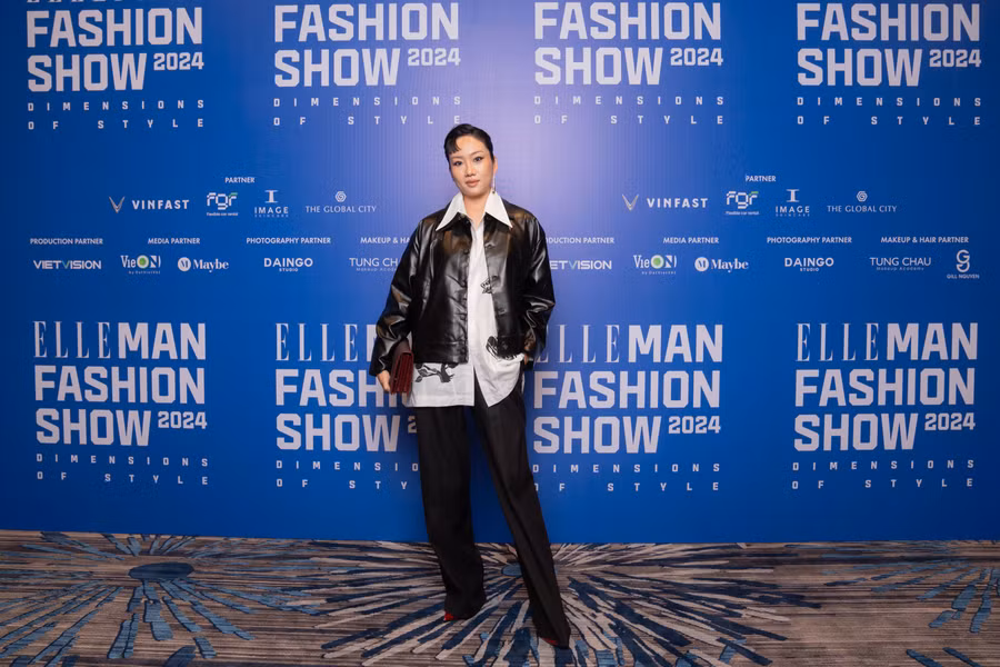 dao-dien-catwalk-nha-truc.jpg