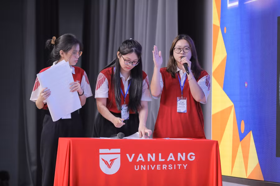 vlu-0408-1970.jpg