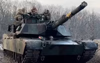 Mỹ yêu cầu Ukraine trả lại xe tăng Abrams?