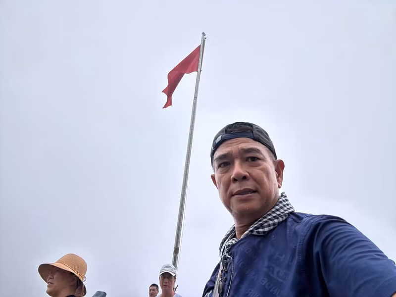 Sau khi giảm cân thành công, Lê Tuấn Anh thoải mái chia sẻ nhiều hình ảnh trên trang cá nhân. Điều này đã nhận về sự ủng hộ rất lớn của người hâm mộ. hong-van-3.jpg