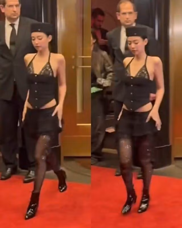 Mới đây, một đoạn video ghi lại cảnh Jennie (BLACKPINK) trên đường tới dự tiệc sau sự kiện Met Gala 2025 thu hút sự chú ý của người hâm mộ. jennie-3.jpg