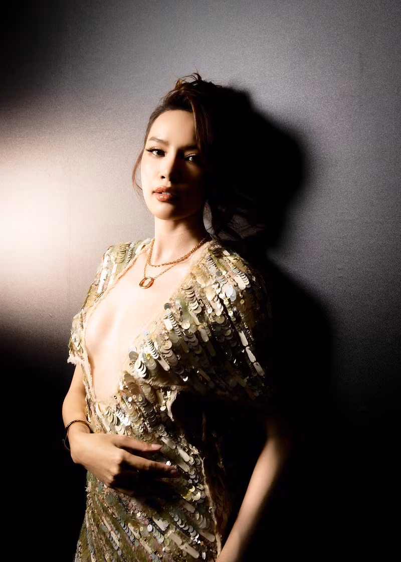 le-hoang-phuong-elle-2.jpg