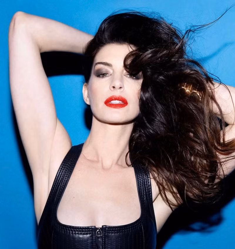 Không chỉ thành công trong nghệ thuật, Anne Hathaway còn được ngưỡng mộ bởi cuộc sống gia đình viên mãn. anne-hathaway-5.jpg