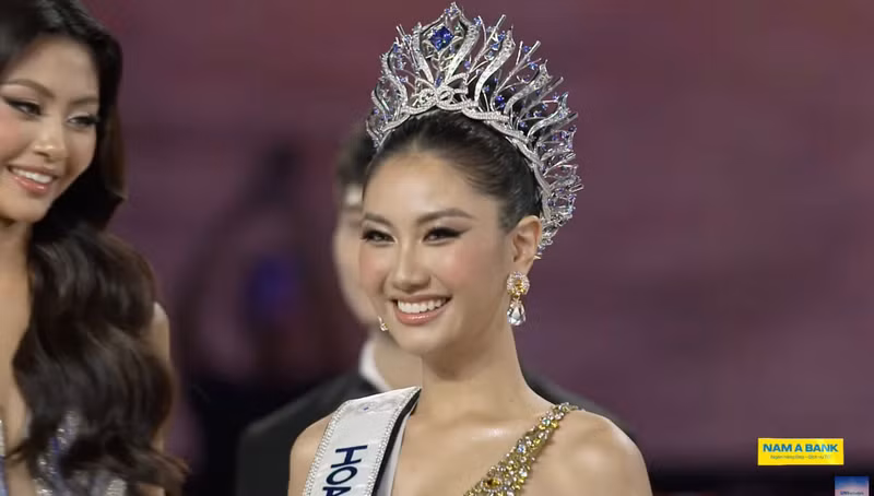 Với ngoại hình nổi bật, nền tảng học vấn đáng nể, Phương Linh được kỳ vọng sẽ là ứng viên sáng giá khi đại diện Việt Nam tại các đấu trường nhan sắc quốc tế trong thời gian tới. miss-cosmo-vietnam-10.jpg