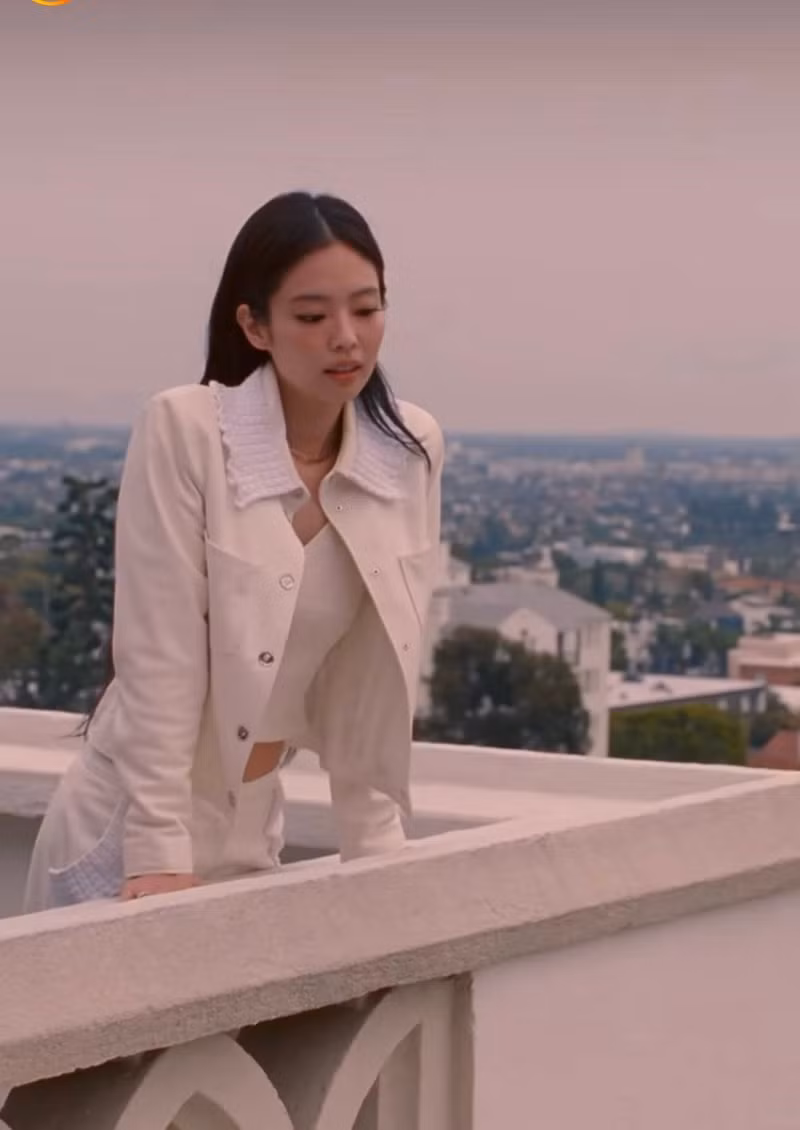 jennie-7.jpg