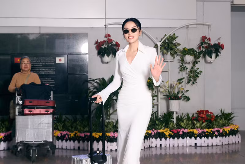 Trên trang cá nhân, Hoa hậu Kỳ Duyên cũng đã có những chia sẻ và cập nhật hình ảnh mới nhất. ky-duyen-1.jpg