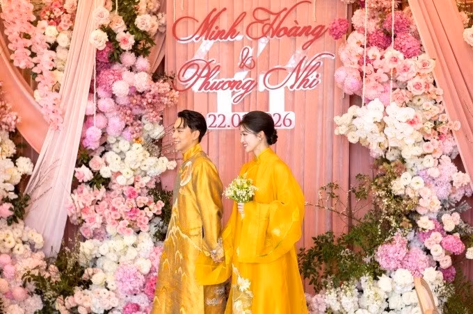 a-hau-phuong-nhi-03.jpg