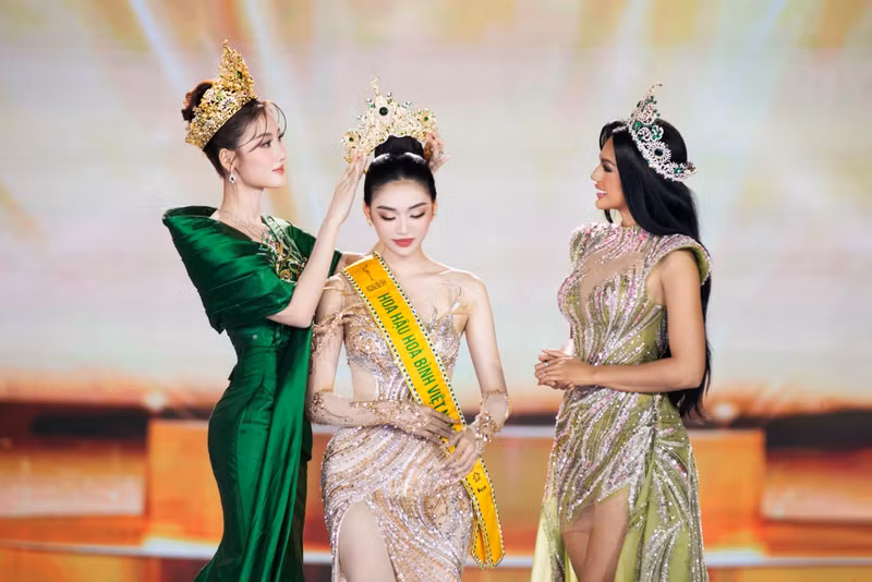 nguyen-thi-yen-nhi-11.jpg