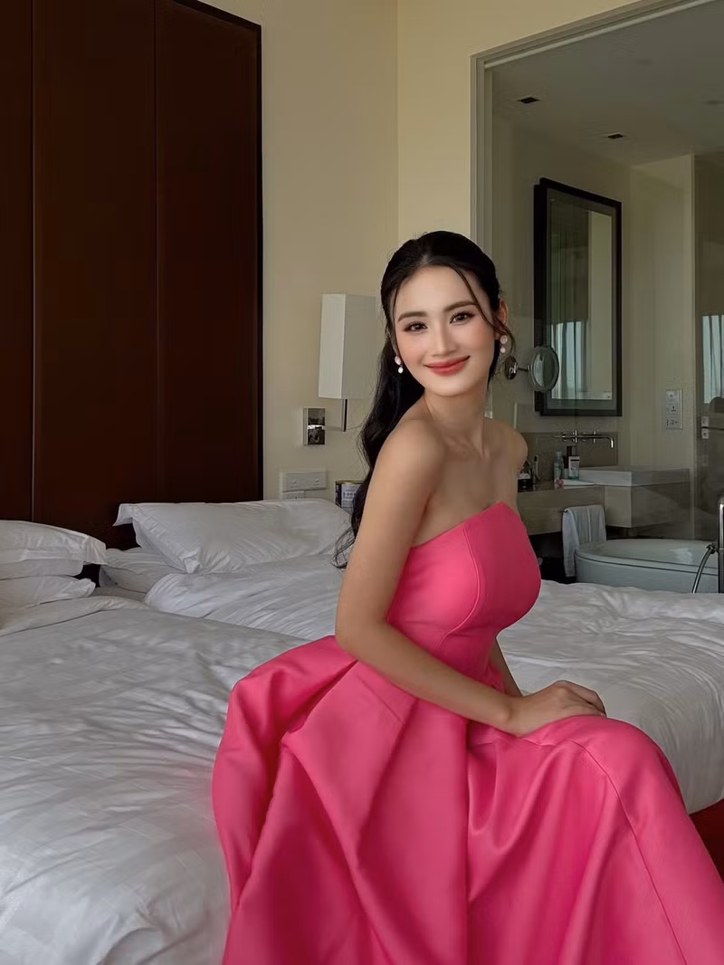 Tại Miss World 2025, đại diện Việt Nam sẽ trải qua các phần thi: Head To Head Challenge, Tài năng, Thể thao, Top Model,… y-nhi-7.jpg