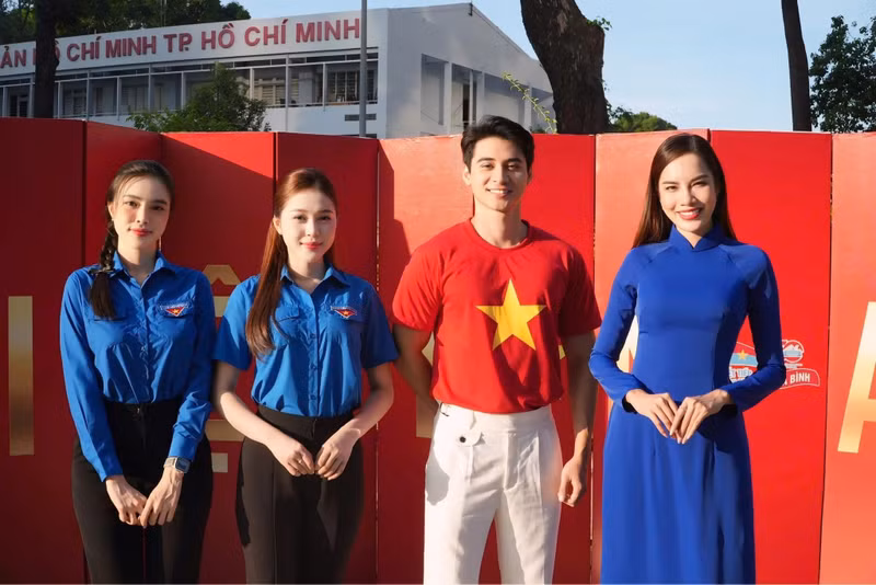 tuan-ngoc-hoang-phuong-kieu-duy.jpg