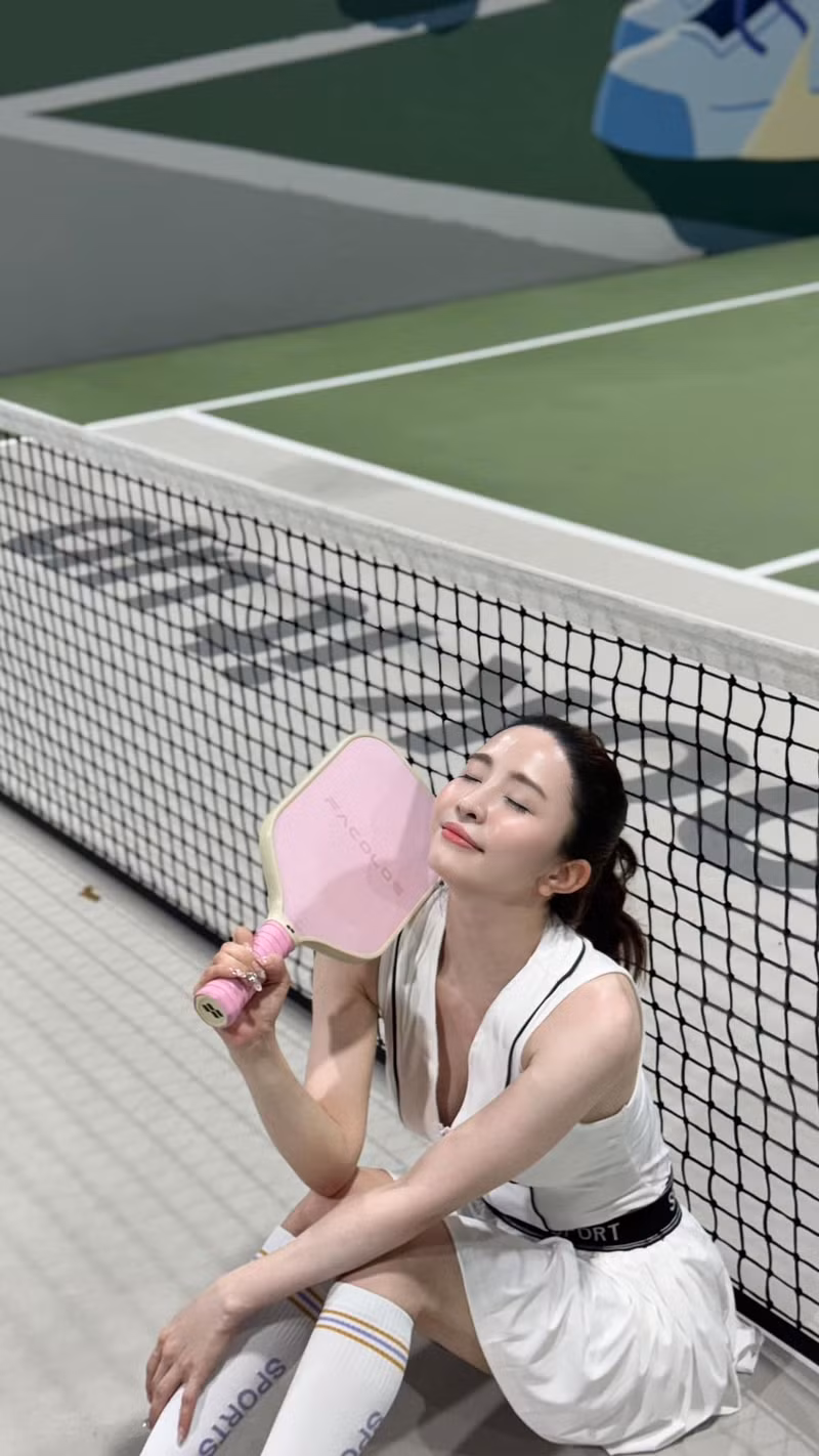 Pickleball đang là môn thể thao thu hút đông đảo người chơi. quynh-nga-3-6617.jpg