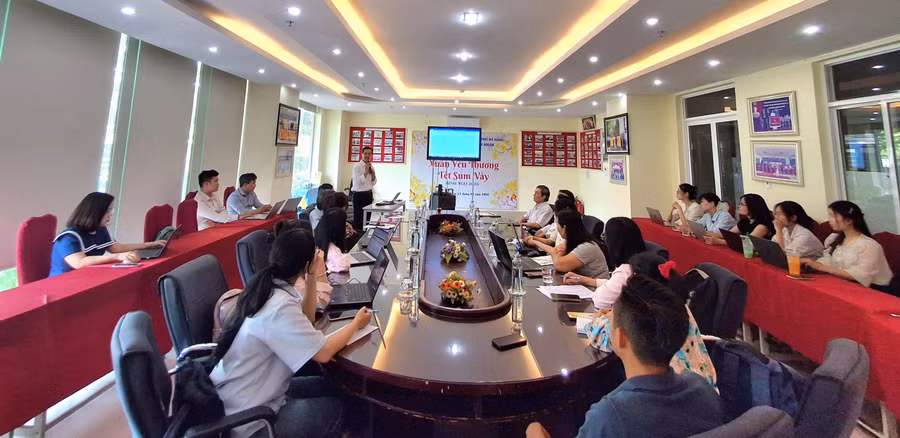 Giáo viên Trường THCS&THPT Hiển Nhân bồi dưỡng, tập huấn nội bộ, sinh hoạt chuyên môn. 3.jpg
