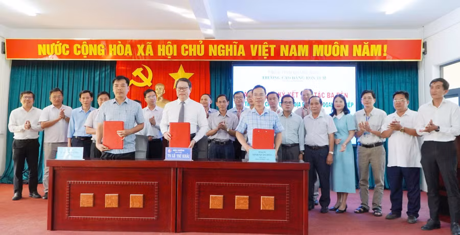 Các đơn vị ký kết hợp tác. 