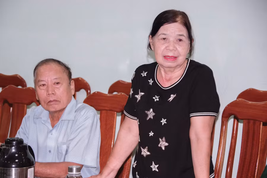 2-nhan-chung-cung-cap-thong-tin.jpg