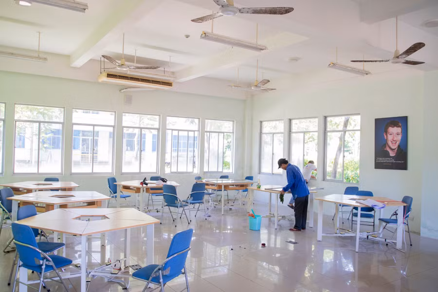 Các khâu cuối cùng được khẩn trương thực hiện.