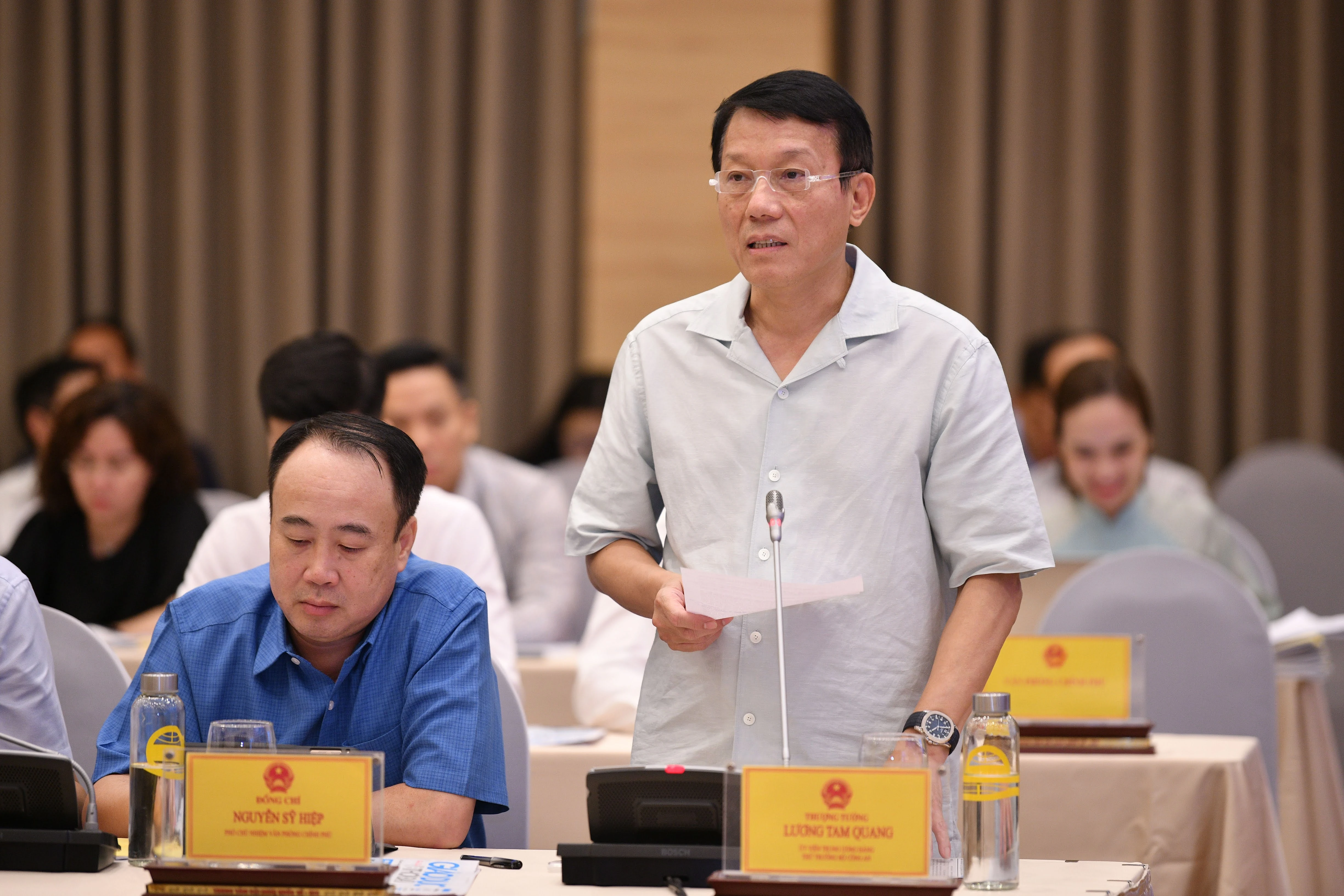 Thượng tướng Lương Tam Quang - Thứ trưởng Bộ Công an lưu ý những phá hoại về an ninh trật tự trong không gian mạng, tác động đến HSSV, giáo viên.