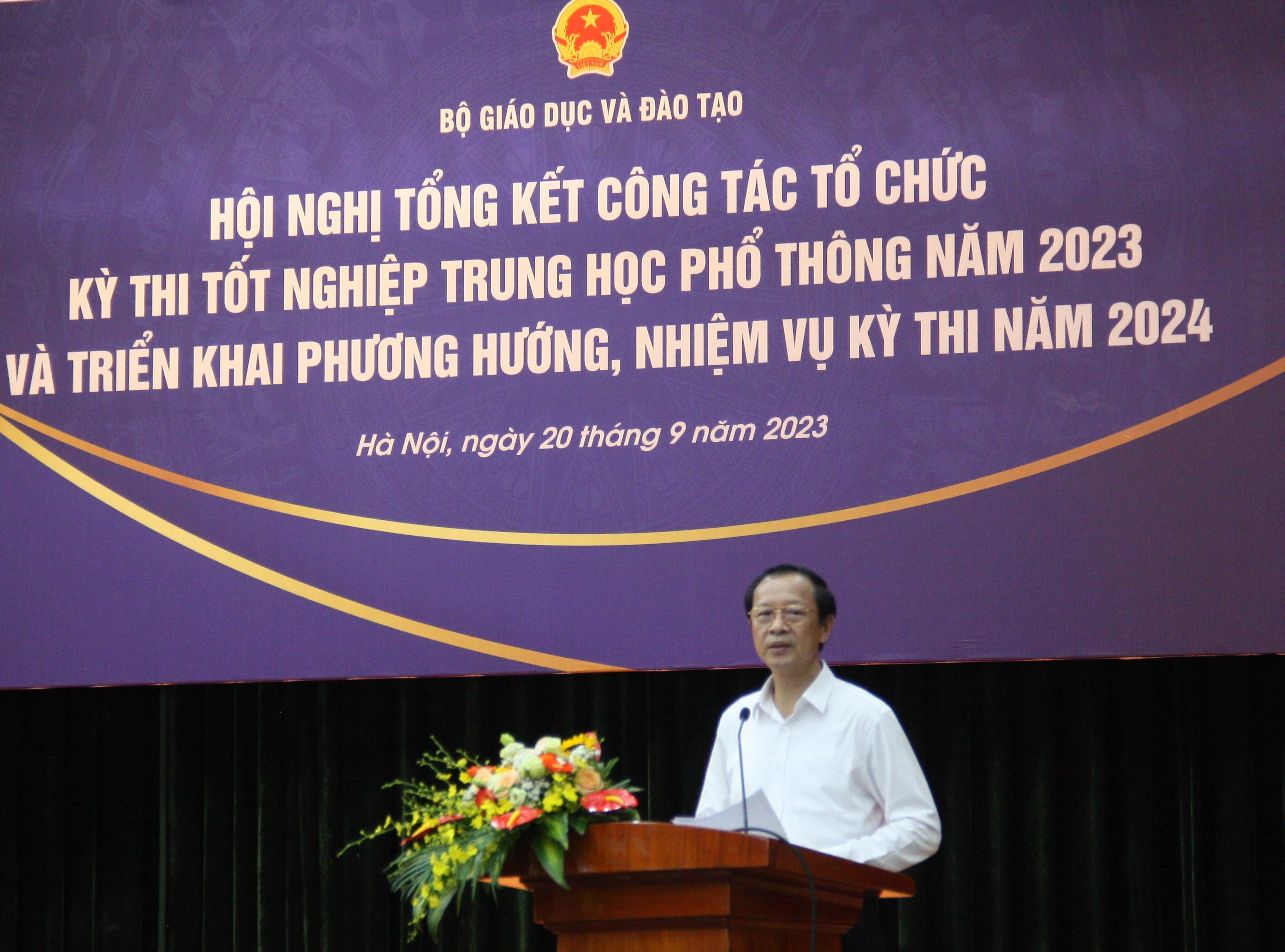 Thứ trưởng Bộ GD&amp;ĐT Phạm Ngọc Thưởng phát biểu khai mạc Hội nghị.